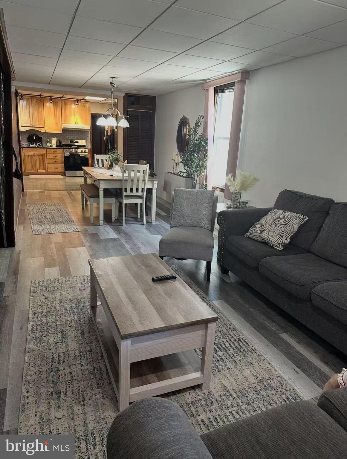 HOLMESBURG - Residential