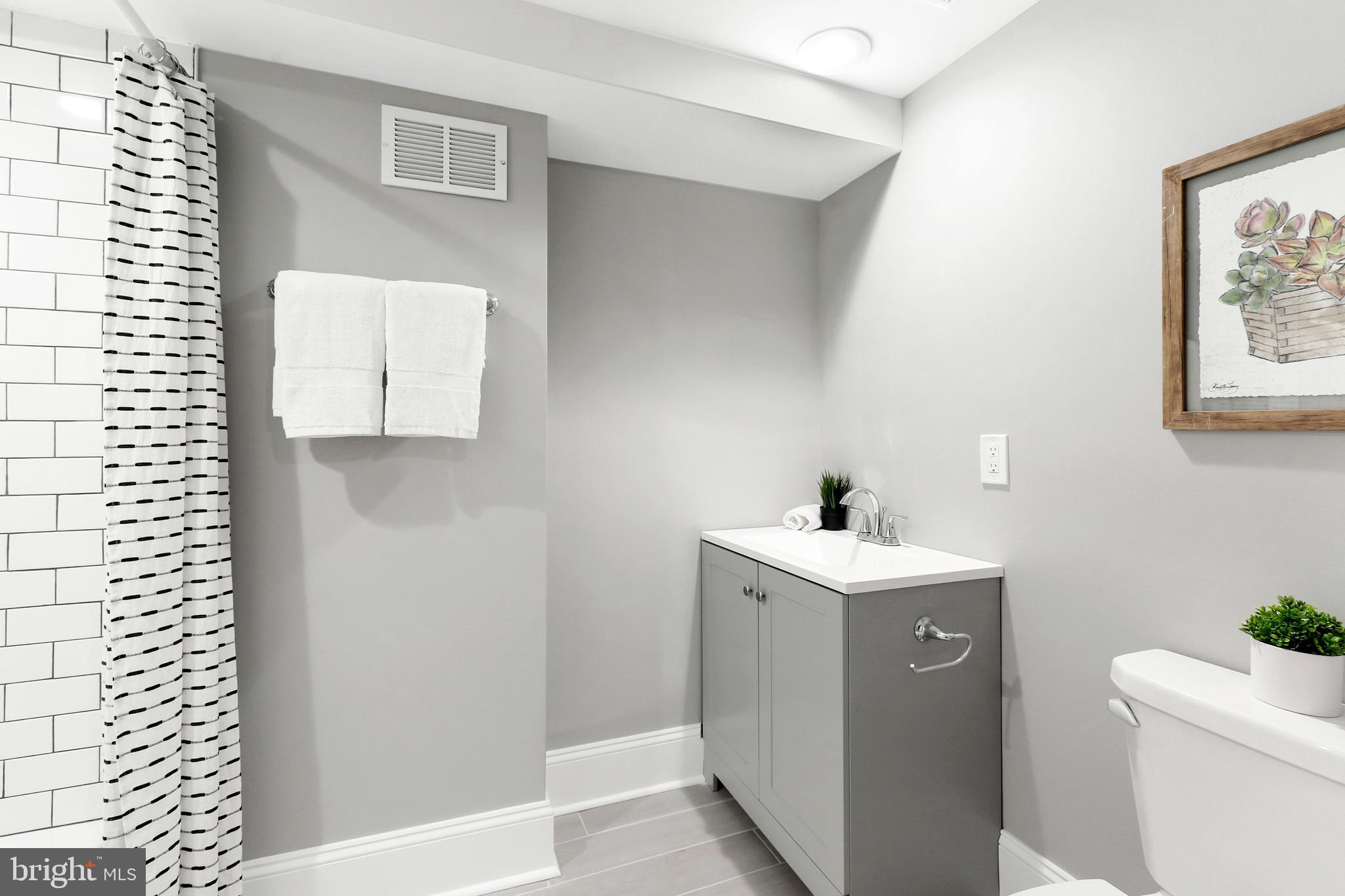 HIGHLANDTOWN - Residential