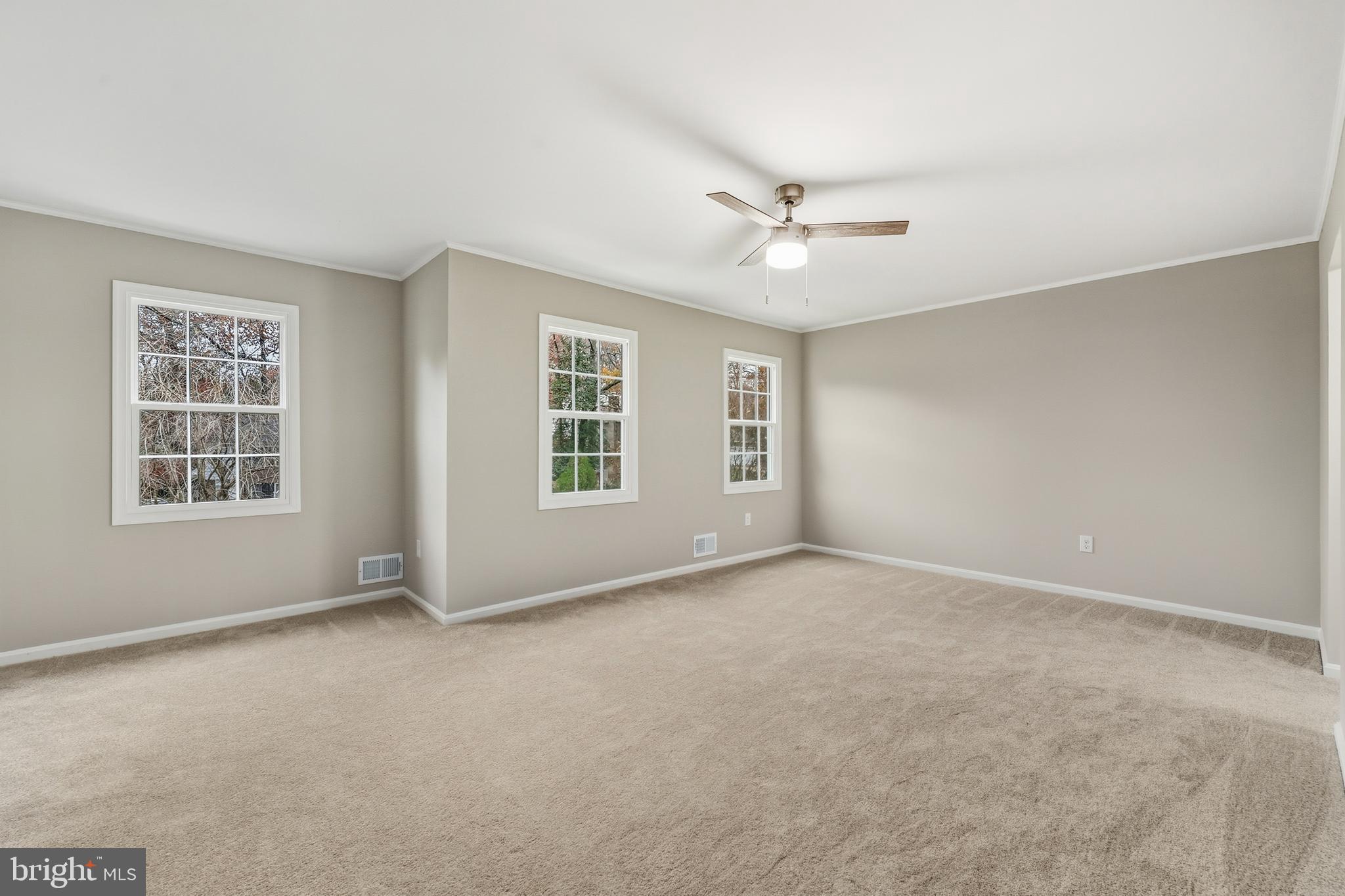 CANTERBURY WOODS - Residential