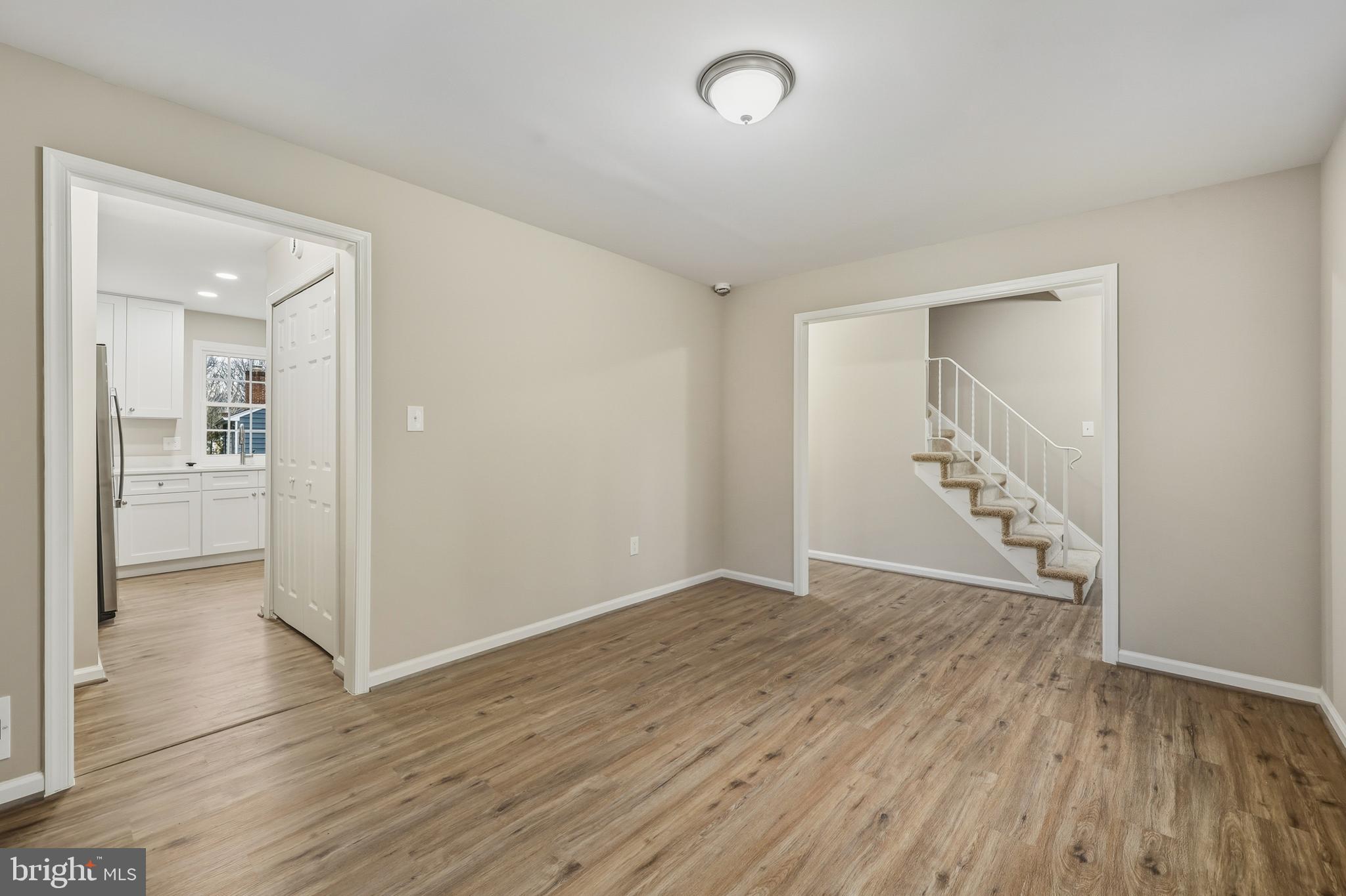 CANTERBURY WOODS - Residential