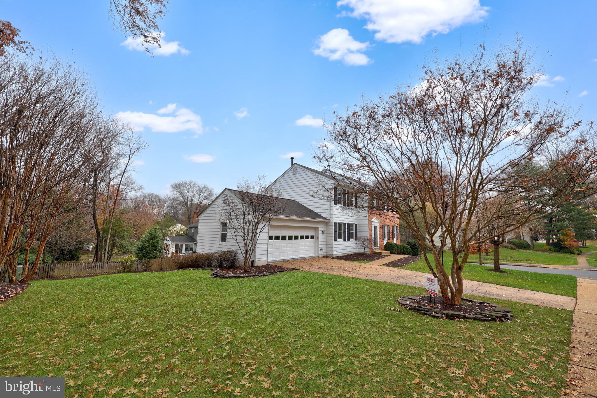 CANTERBURY WOODS - Residential