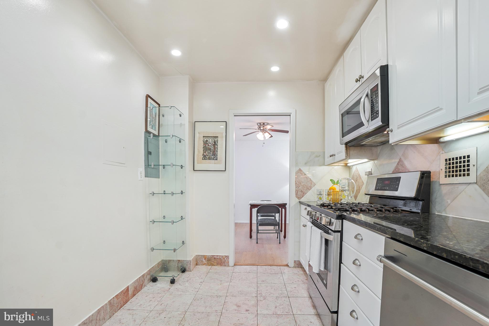WILLOUGHBY OF CHEVY CHASE - Residential