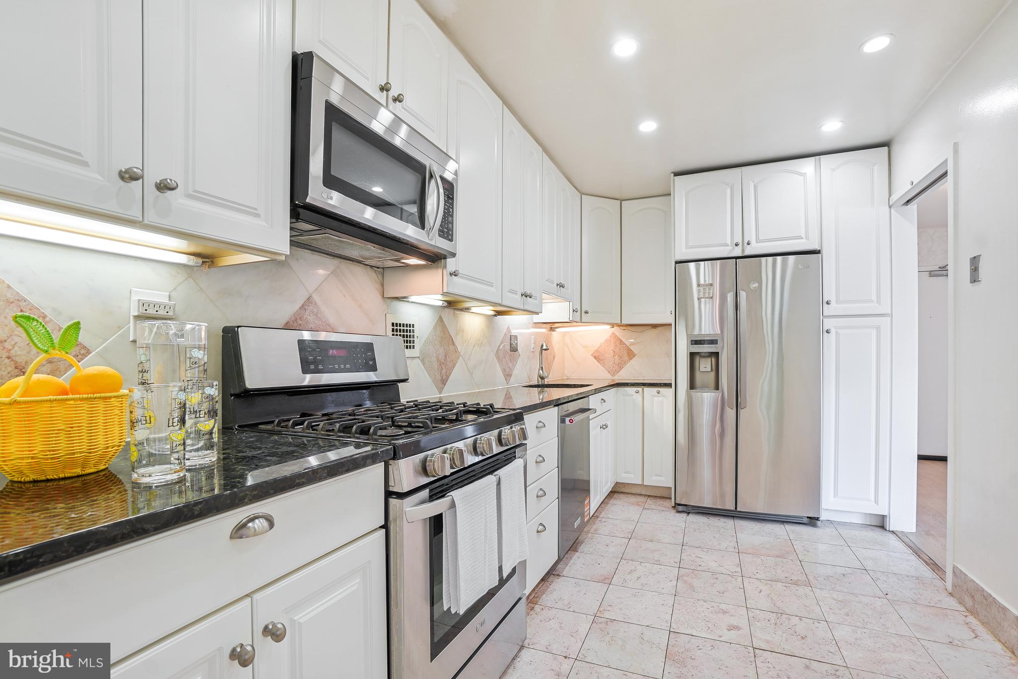 WILLOUGHBY OF CHEVY CHASE - Residential