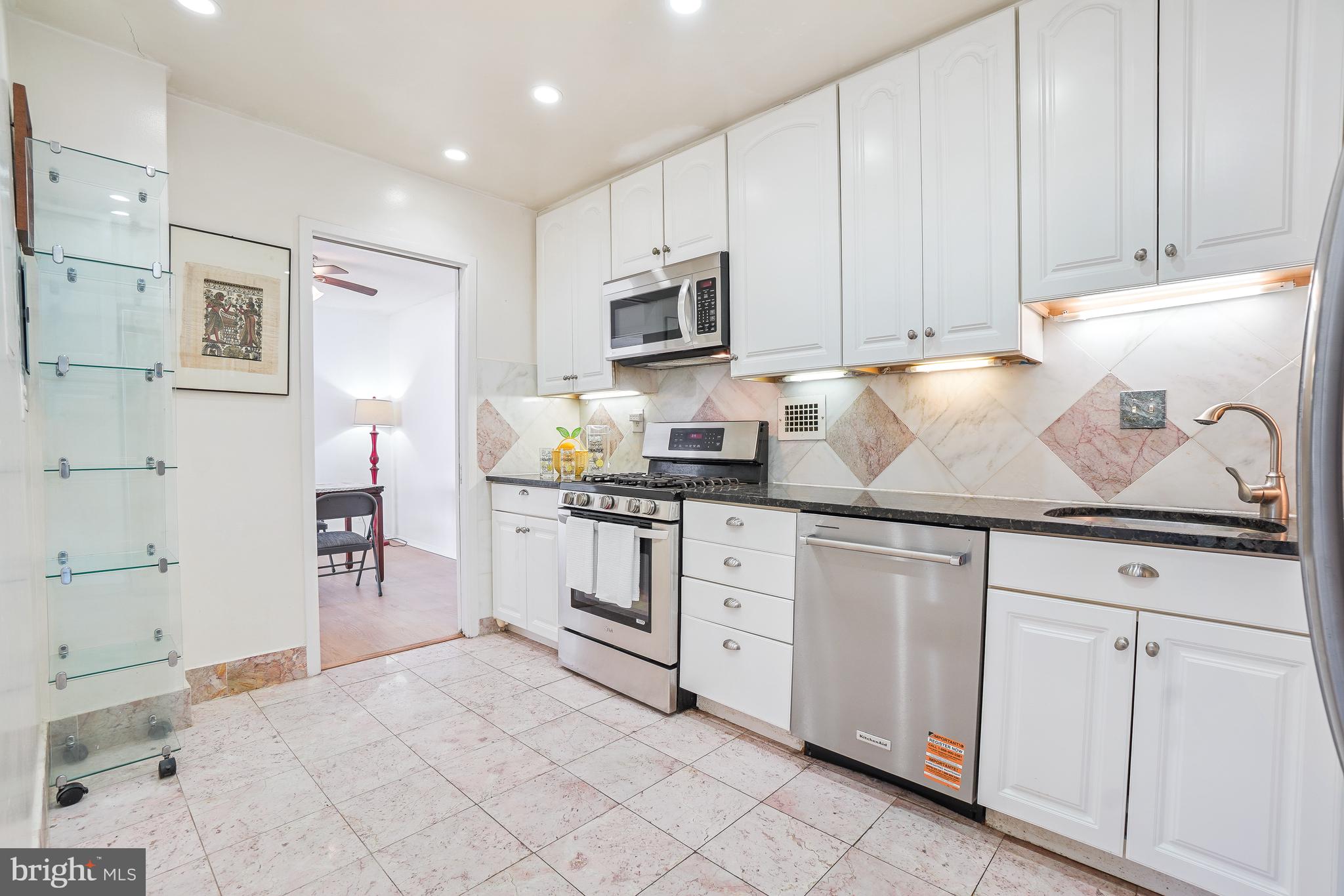 WILLOUGHBY OF CHEVY CHASE - Residential