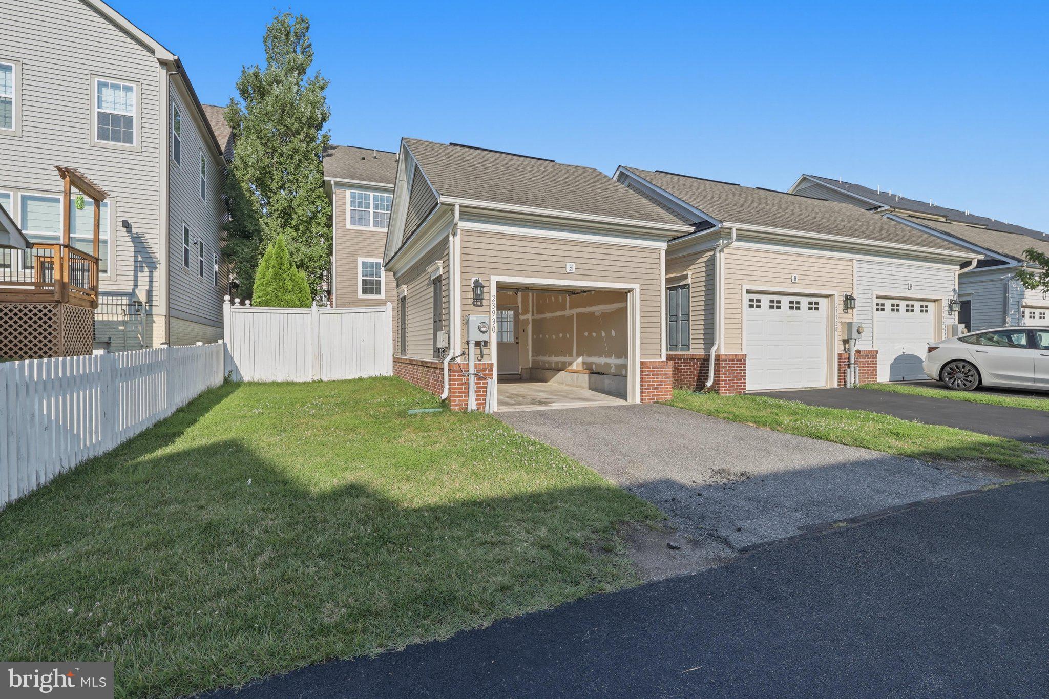 CLARKSBURG TOWN CENTER - Residential