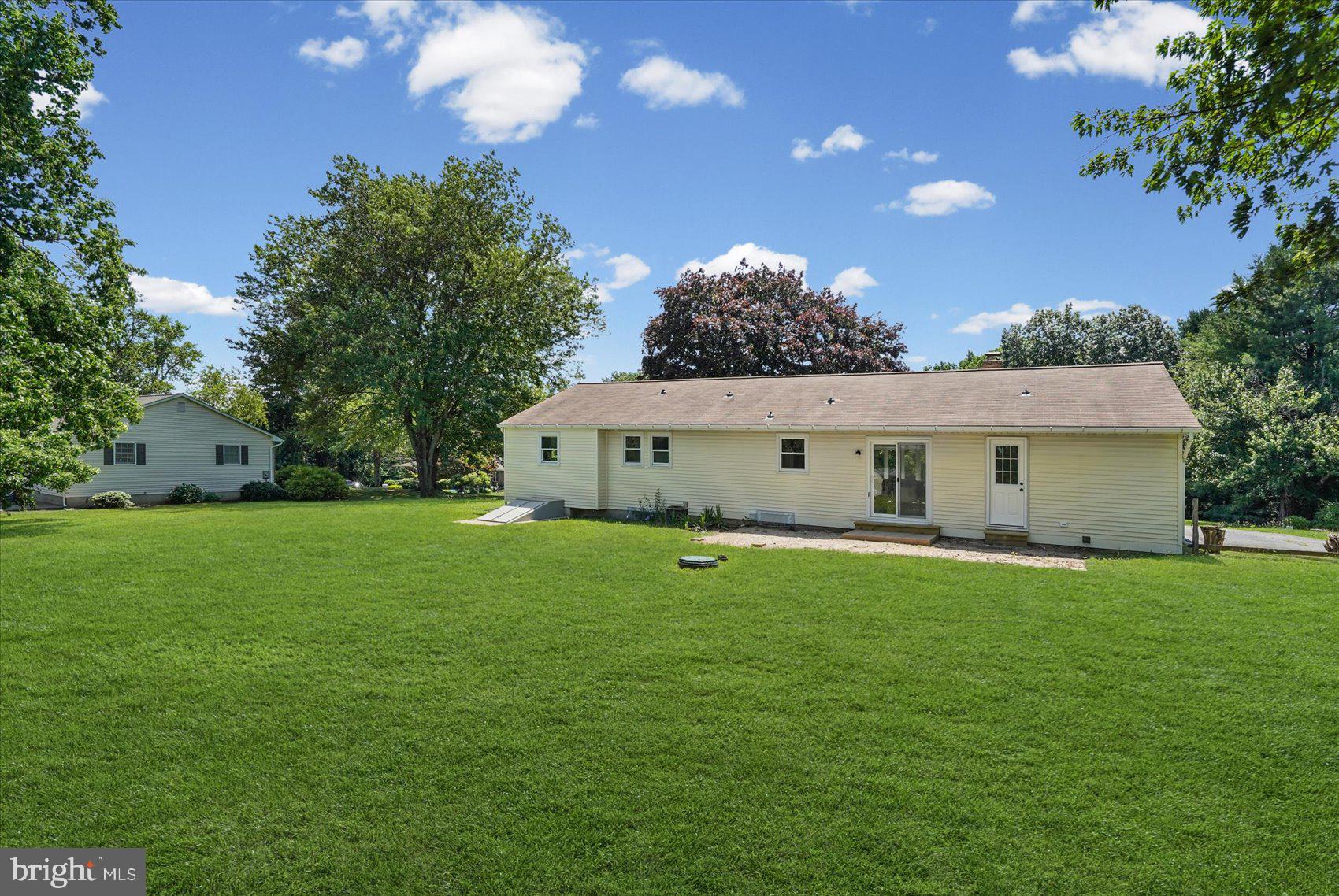 VILLAGE MANOR - Residential