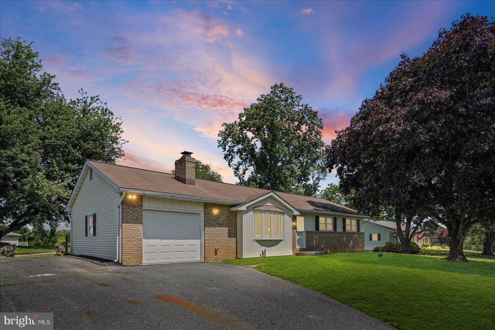 VILLAGE MANOR - Residential