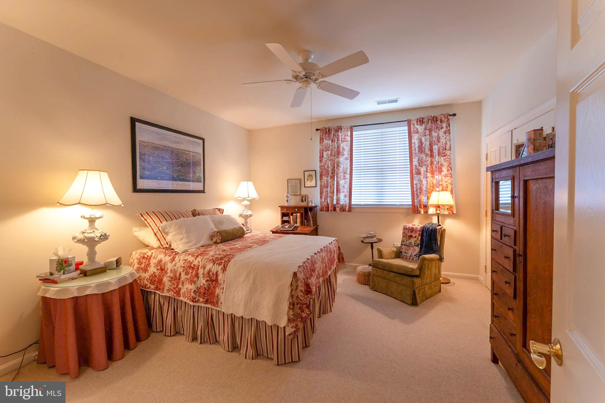 ELLISON HEIGHTS - Residential