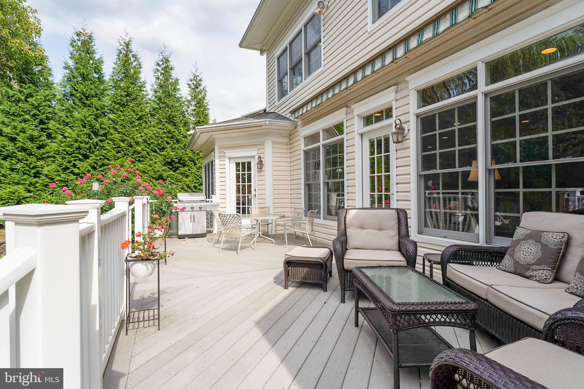 ELLISON HEIGHTS - Residential