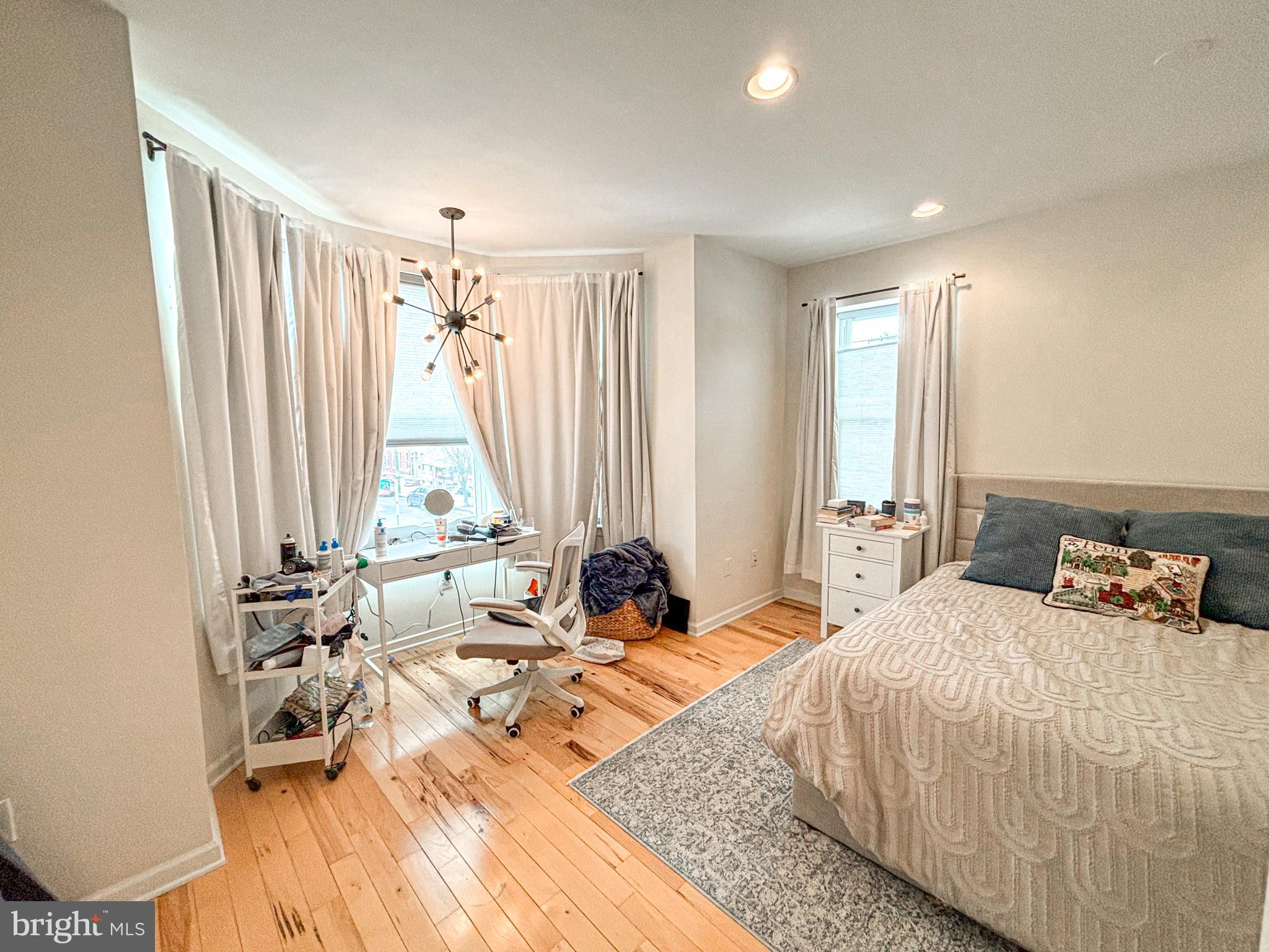 POINT BREEZE - Residential Lease