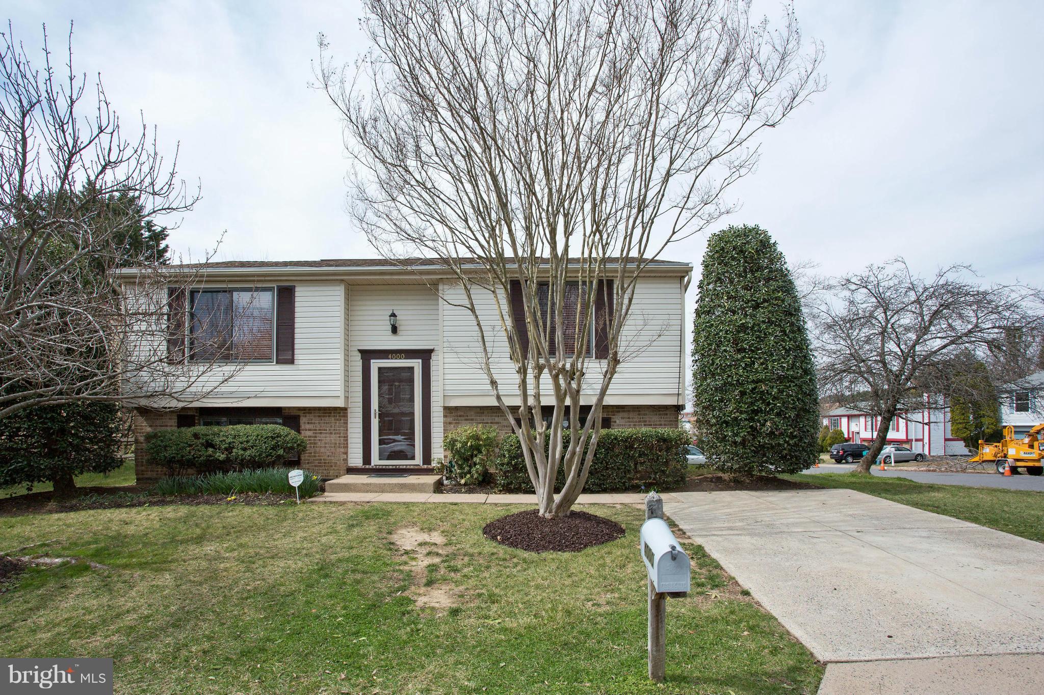 Great home with lots of updates. Freshly painted. Extra large master bedroom with huge closet. New Roof with 10 year transferable warranty. New sump pump, new attic insulation, new sliding door & storm door. Newer appliances within 1 yr including dish washer, electric range & top load washer. HVAC recently serviced. Serviced electrical panel. Deck. Great school district.