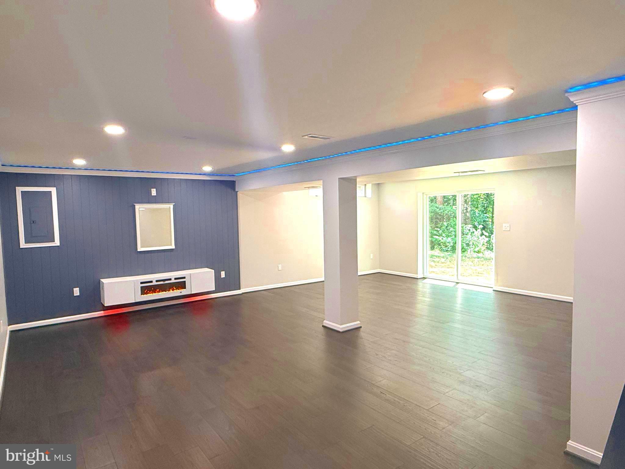 WATKINS MEADOWS - Residential