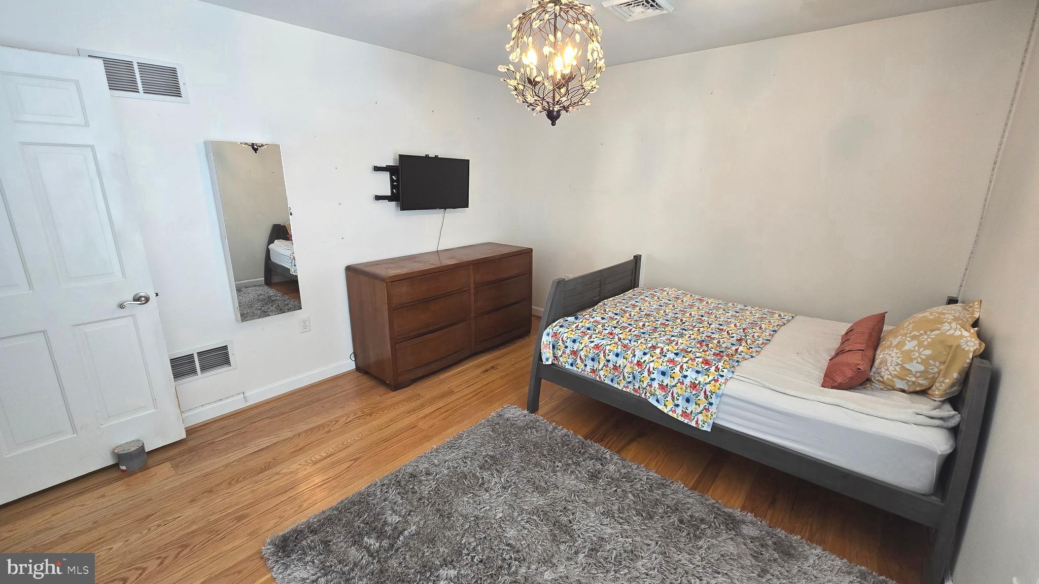BRIARWOOD - Residential