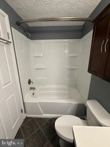 CHESTERFIELD GARDEN CONDOMINIUM - Residential