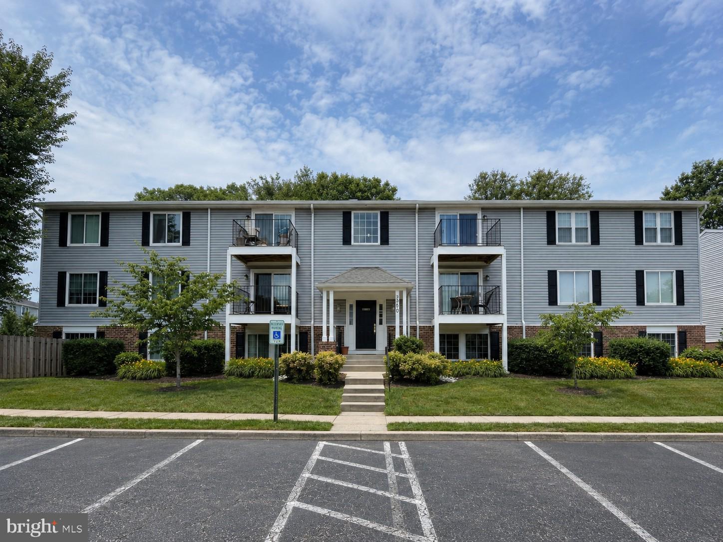 Welcome to 3500 Wedgewood Ct, Unit K: a clean, move-in ready top-floor condo in the heart of Pasadena. This 2 bedroom unit with an uodated and attractive bath offers easy, low-maintenance living with a spacious and comfortable layout, all appliances included, and the added convenience of in-unit laundry. The top-floor setting gives the unit a more private feel, while the community parking lot provides ample parking for residents and guests. The location is a major plus, with quick access to Mountain Road, Fort Smallwood Road, Edwin Raynor Boulevard, and Route 100, making it easy to get to Glen Burnie, Severna Park, Annapolis, Baltimore, local shopping, restaurants, grocery stores, parks, and everyday services. Whether you are looking for your own place or a smart rental opportunity, this Pasadena condo is clean, practical, and ready to go.