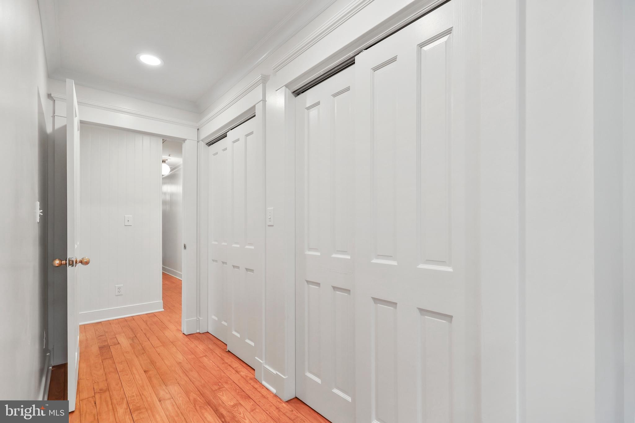 OLD TOWN ALEXANDRIA - Residential