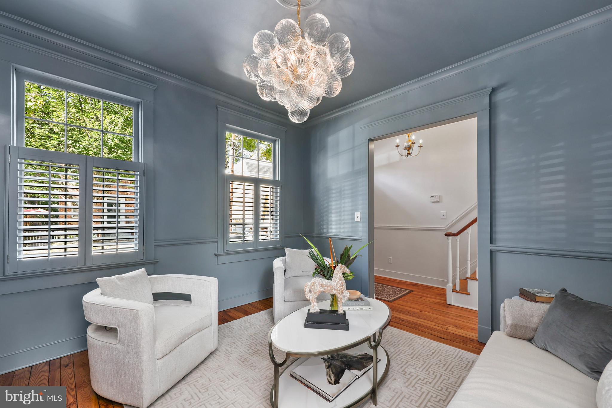 OLD TOWN ALEXANDRIA - Residential