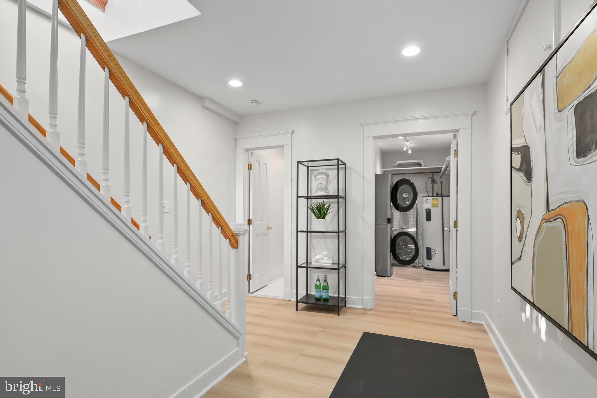 OLD TOWN ALEXANDRIA - Residential