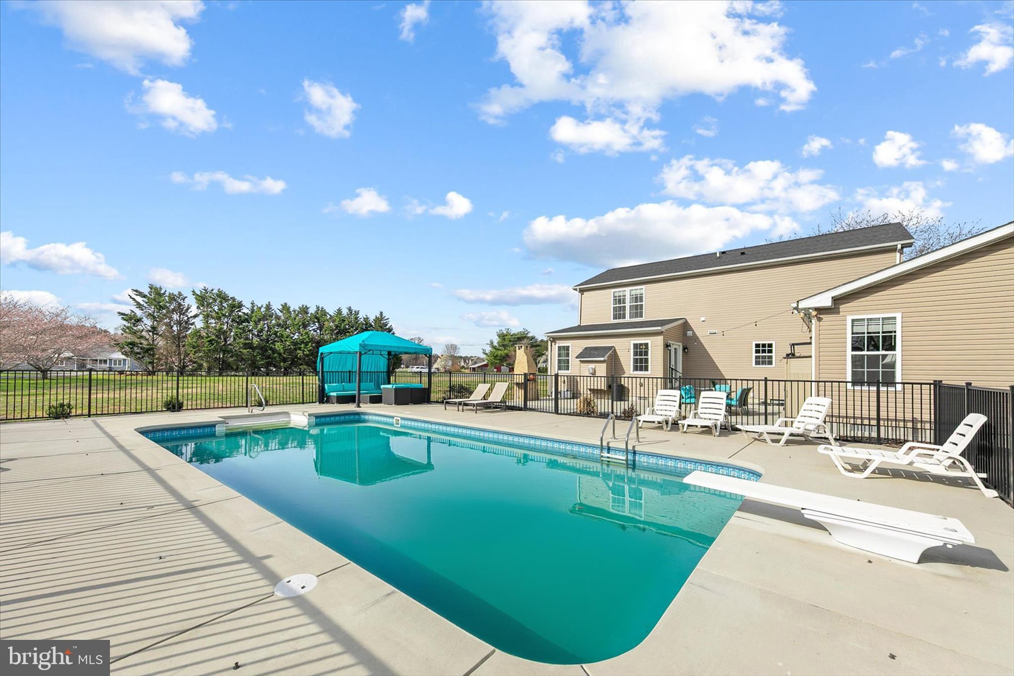 MORRIS MILL - Residential