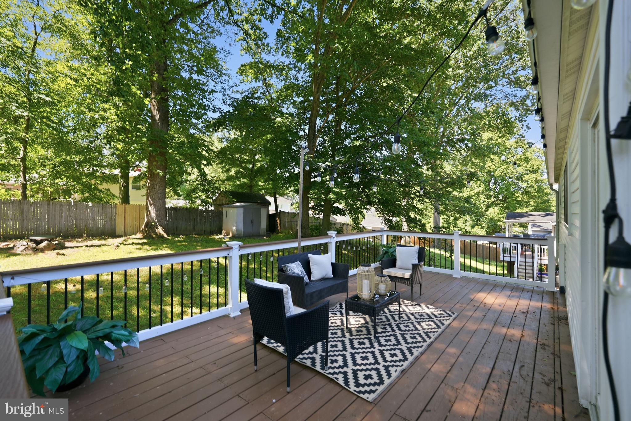 BEL PRE WOODS - Residential