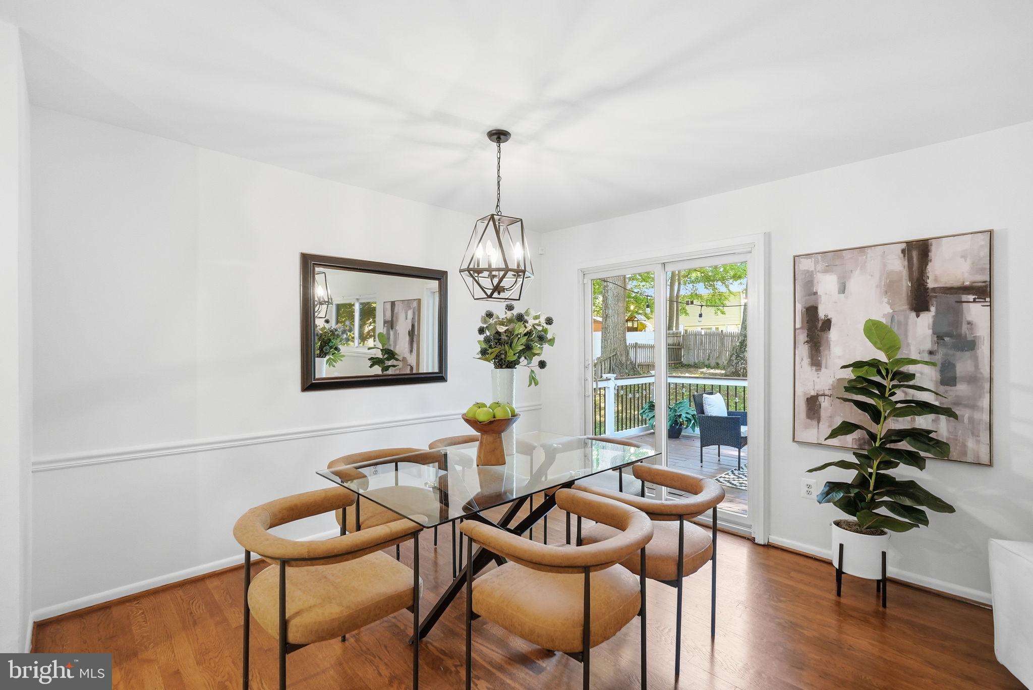 BEL PRE WOODS - Residential