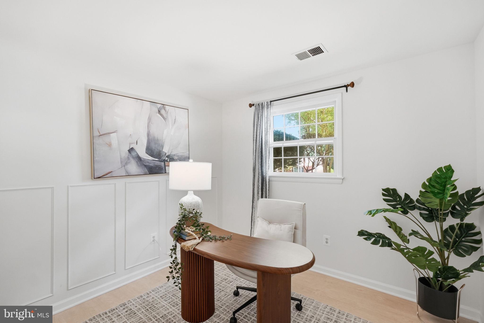 BEL PRE WOODS - Residential