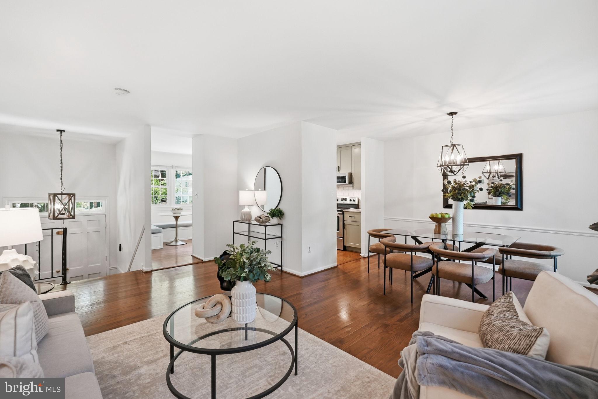 BEL PRE WOODS - Residential