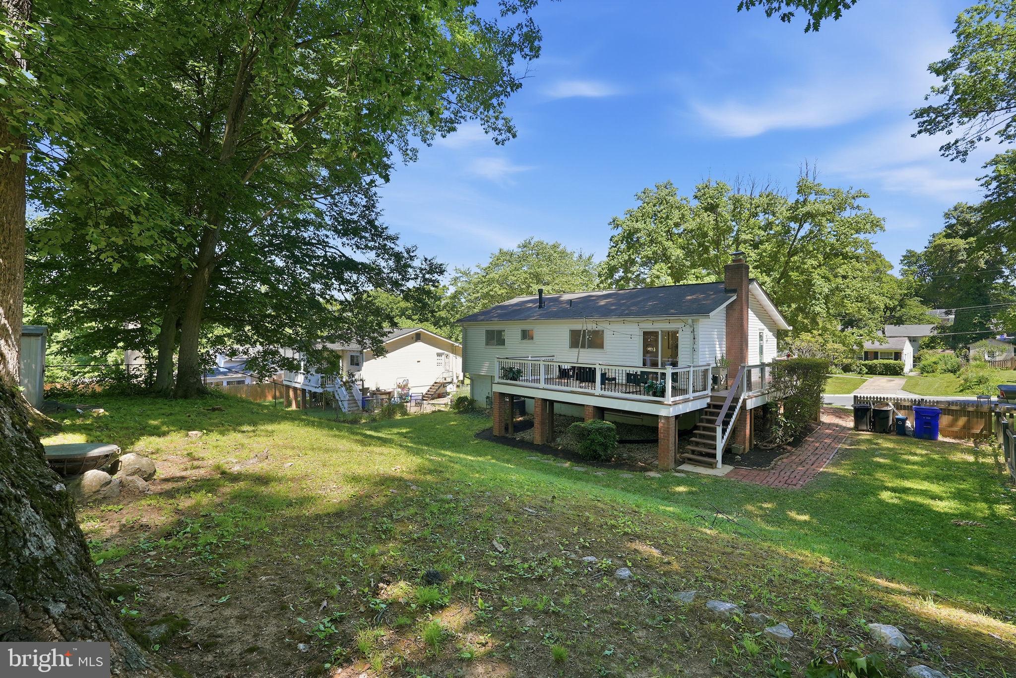 BEL PRE WOODS - Residential