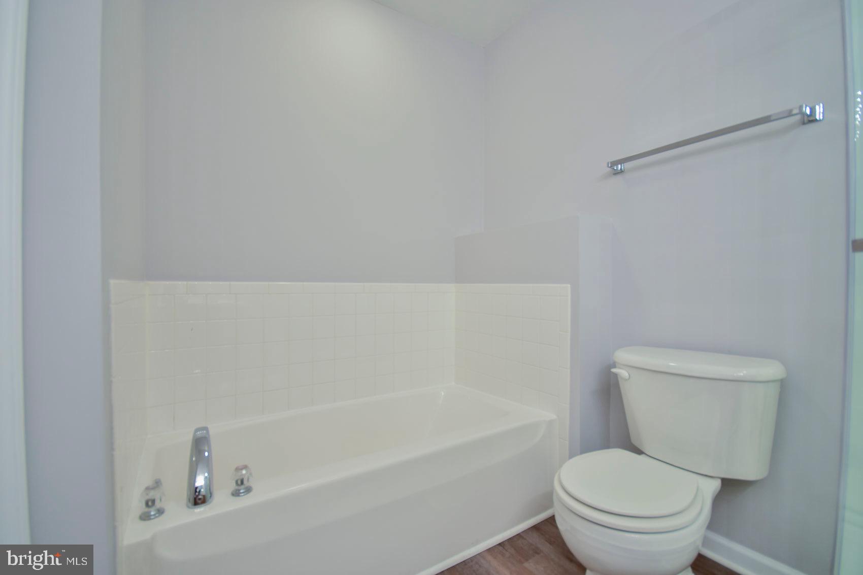 PRENTISS POINT II TOWNHOMES - Residential Lease