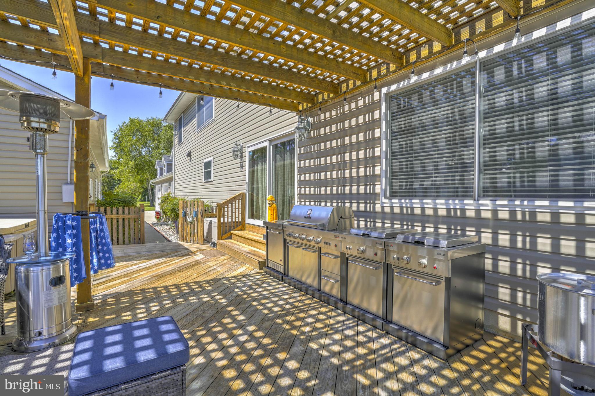 ROCK POINT SUBDIVISION - Residential