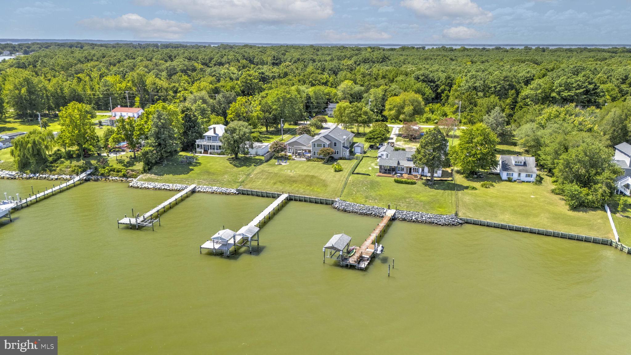 ROCK POINT SUBDIVISION - Residential