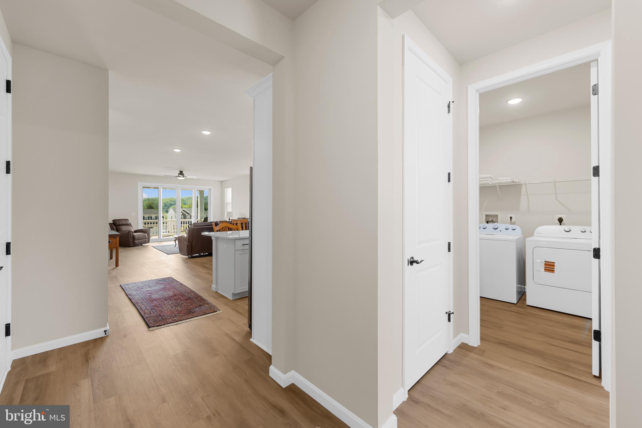 ROUND HILL MEADOWS - Residential