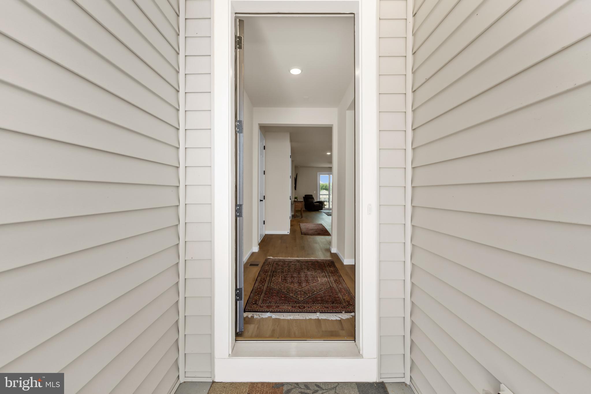 ROUND HILL MEADOWS - Residential