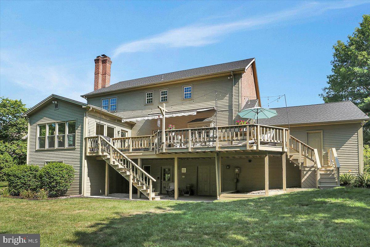 HAMPDEN SQUARE - Residential