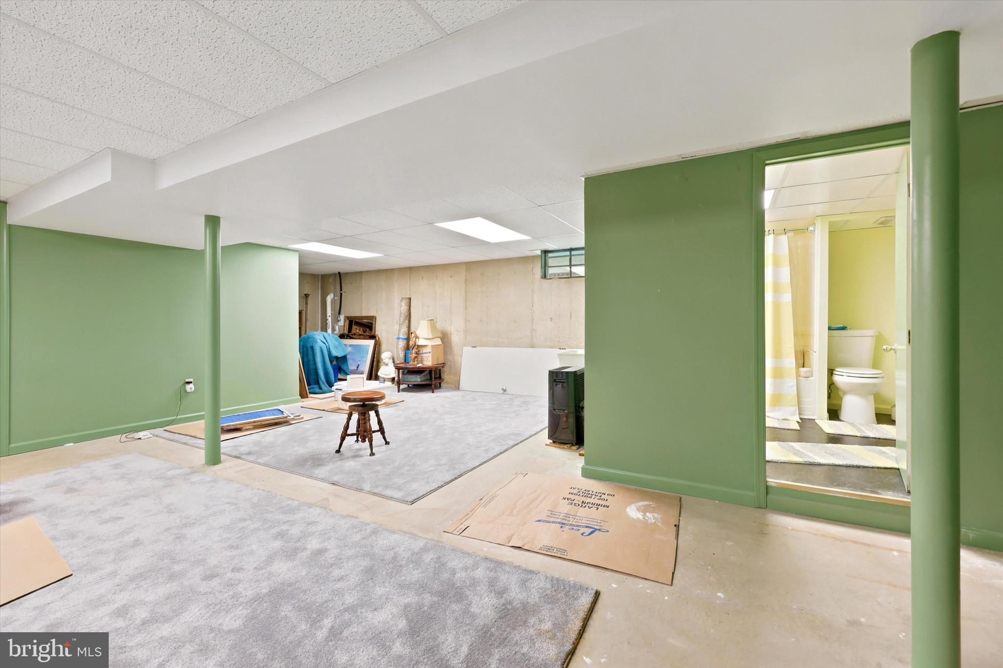 WHITEMARSH VILLAGE - Residential