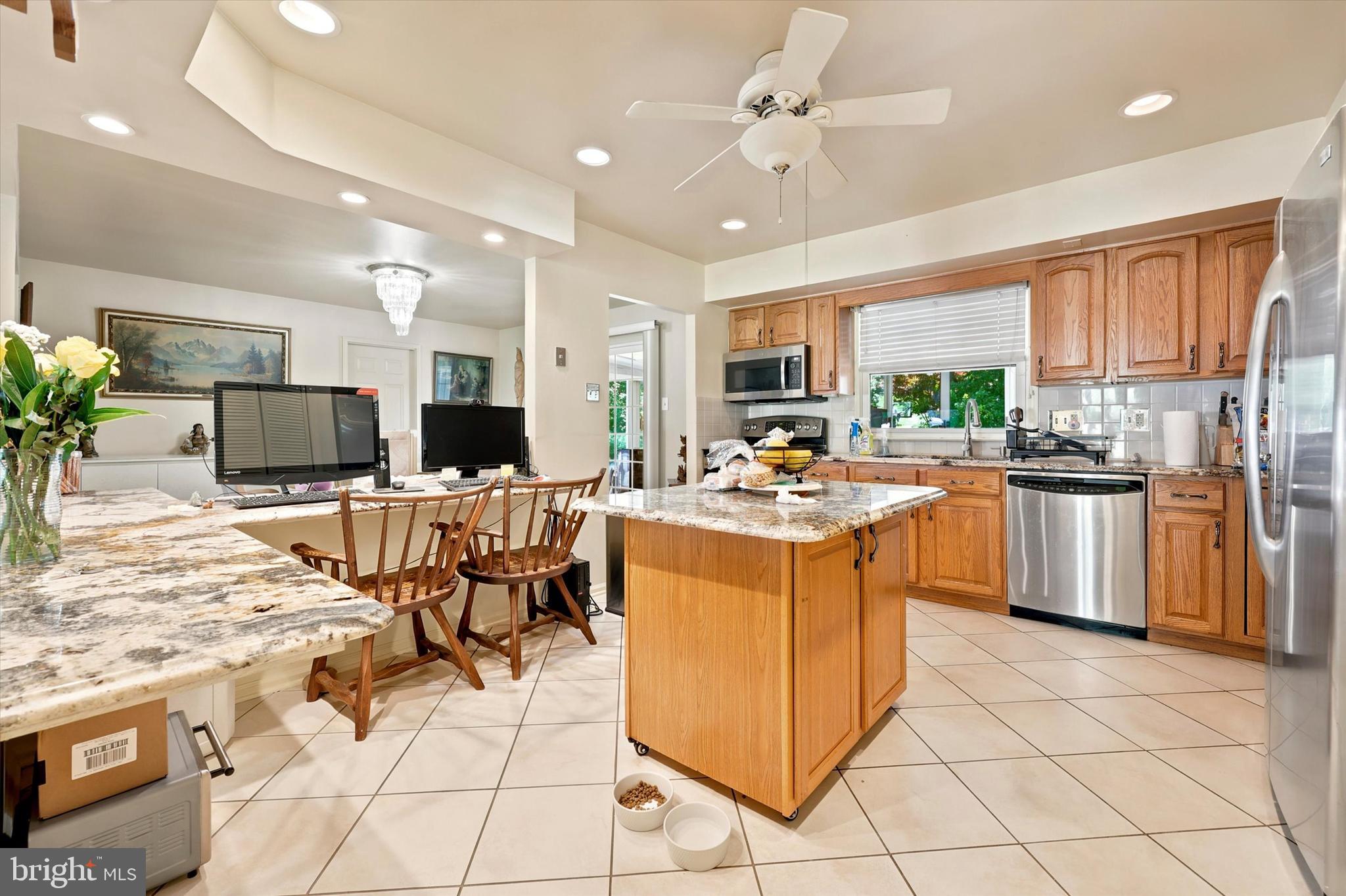 WHITEMARSH VILLAGE - Residential