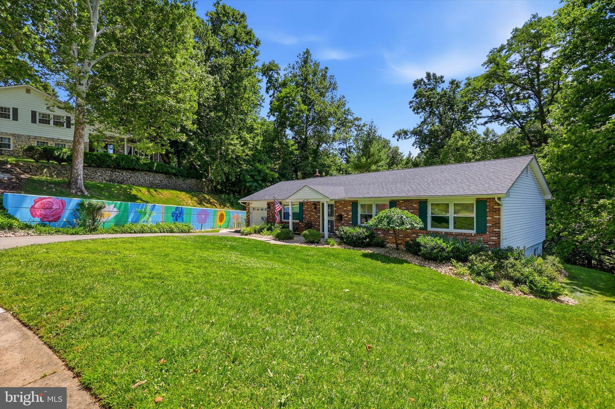 WHITEMARSH VILLAGE - Residential