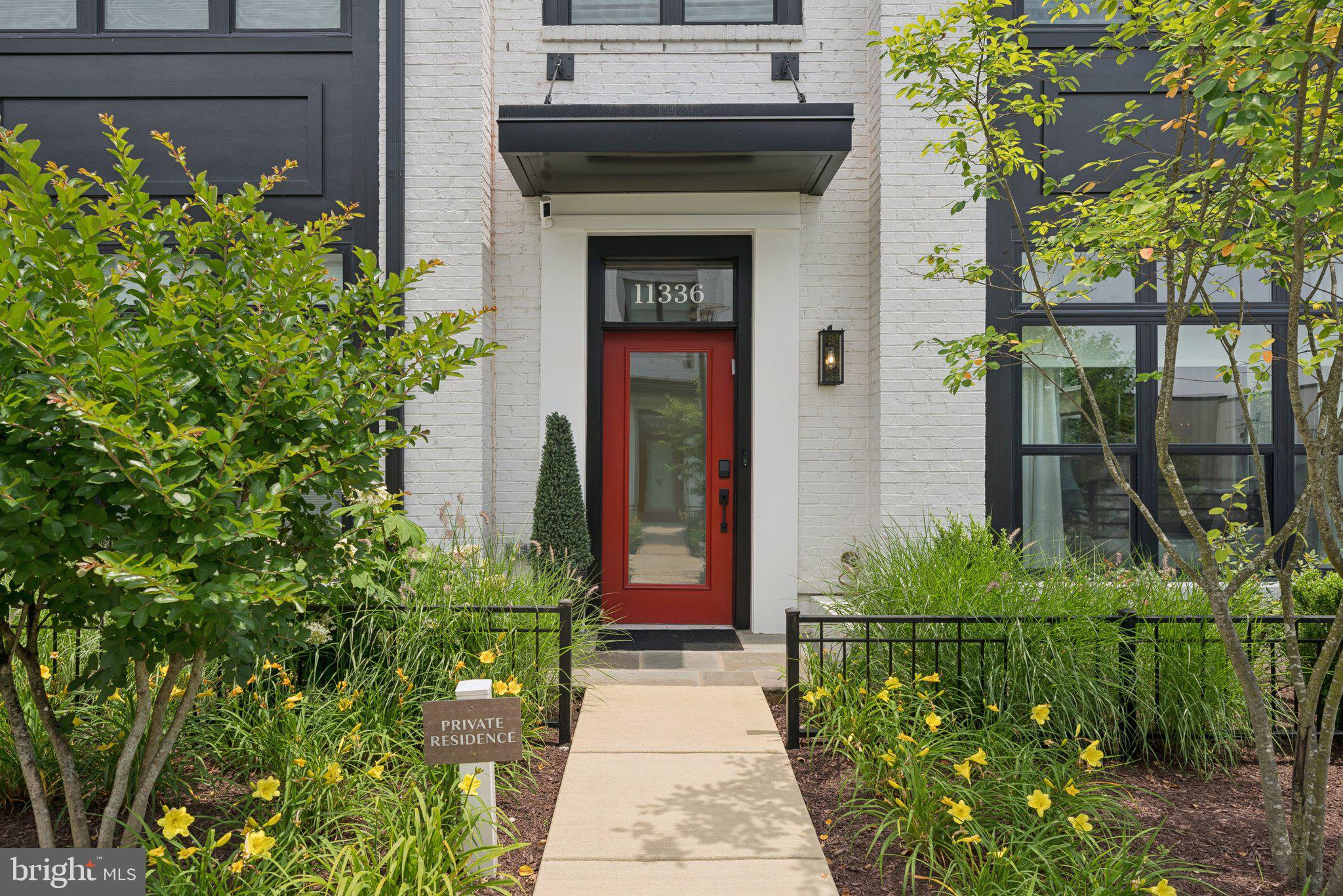 CABIN JOHN VILLAGE - Residential