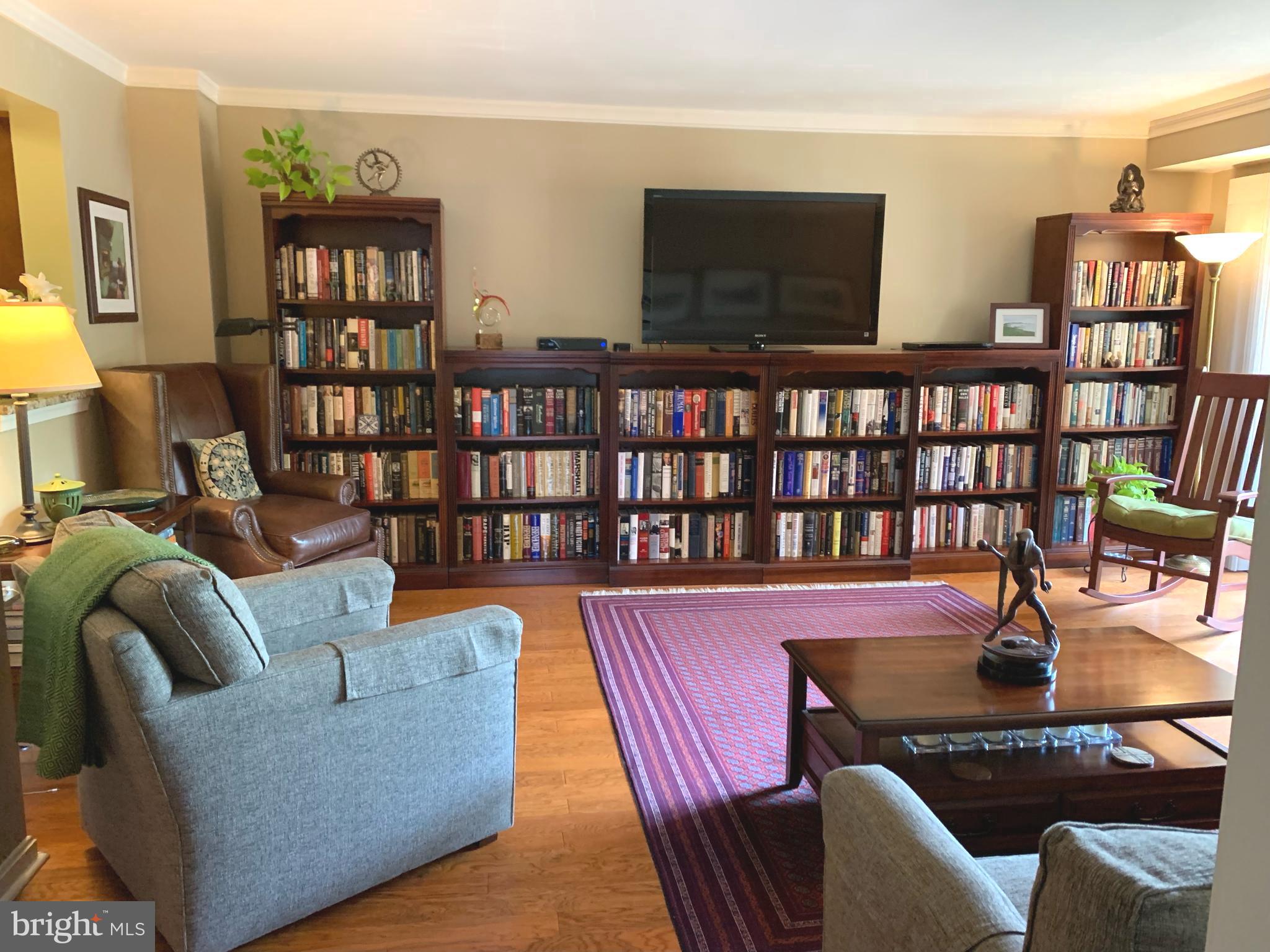COLECROFT STATION CONDOMINIUM - Residential