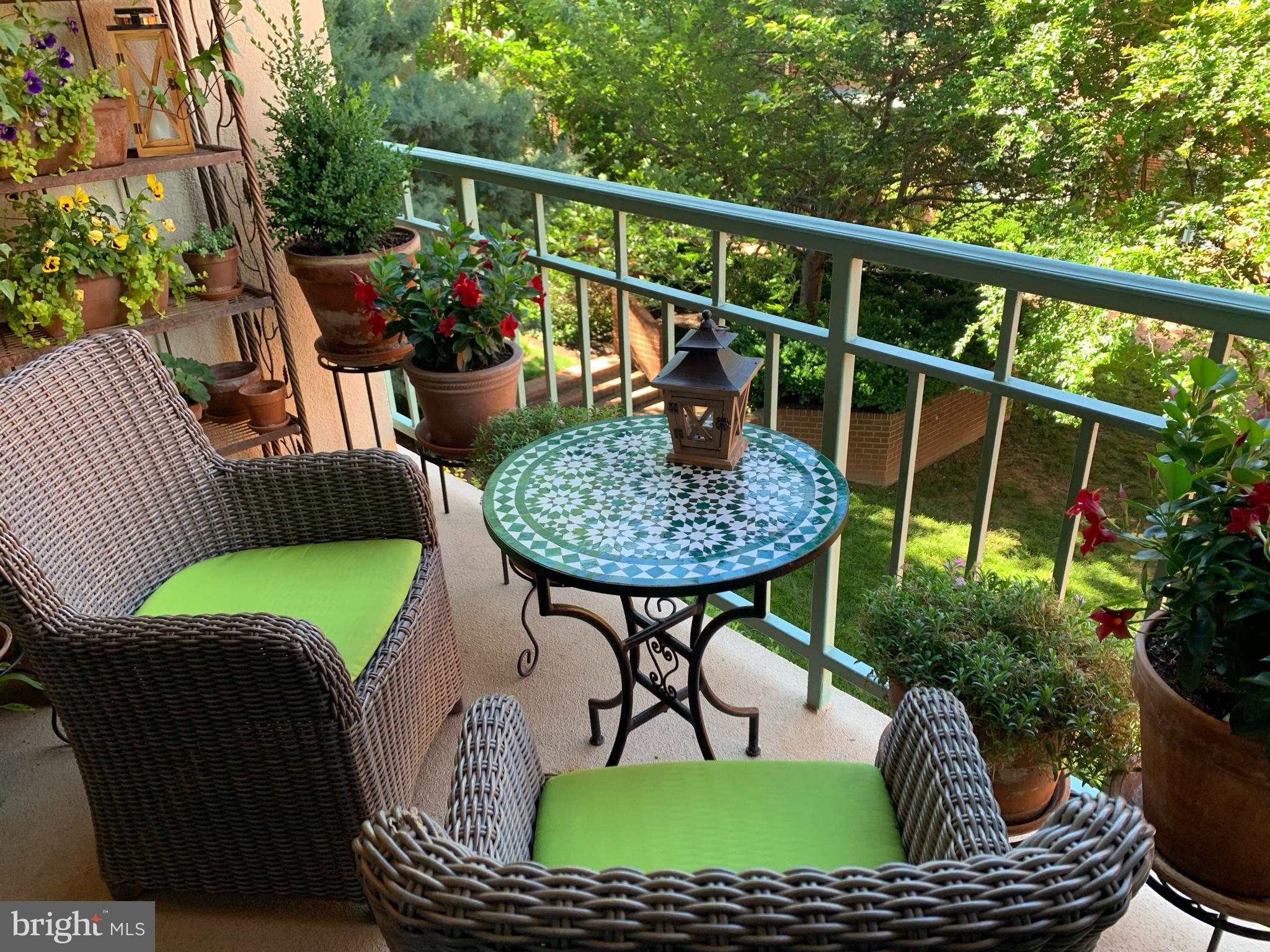 COLECROFT STATION CONDOMINIUM - Residential