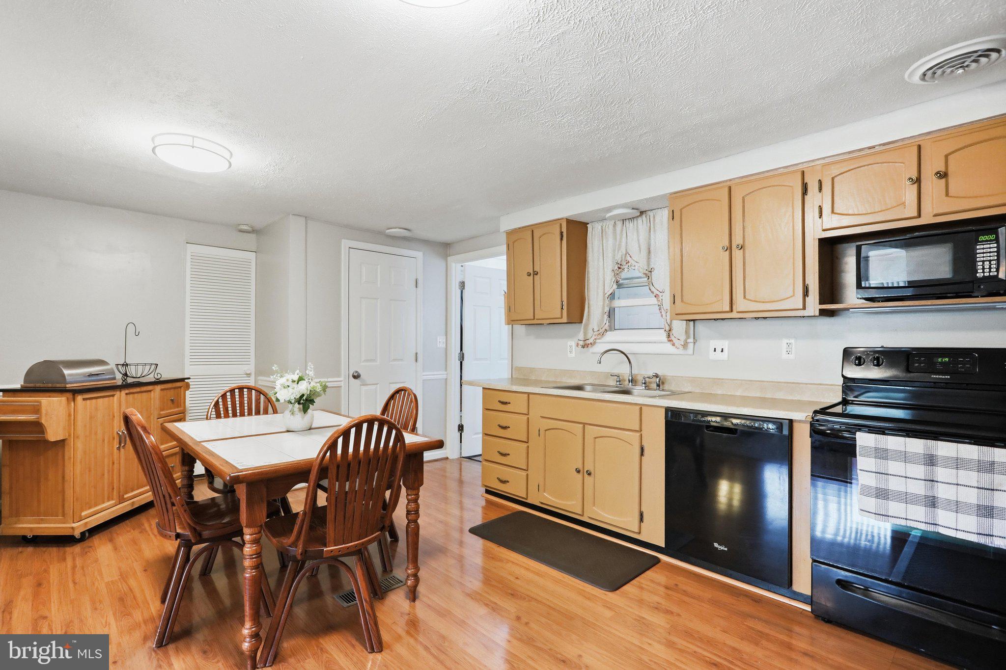 BLUE RIDGE MOUNTAIN ESTATES - Residential