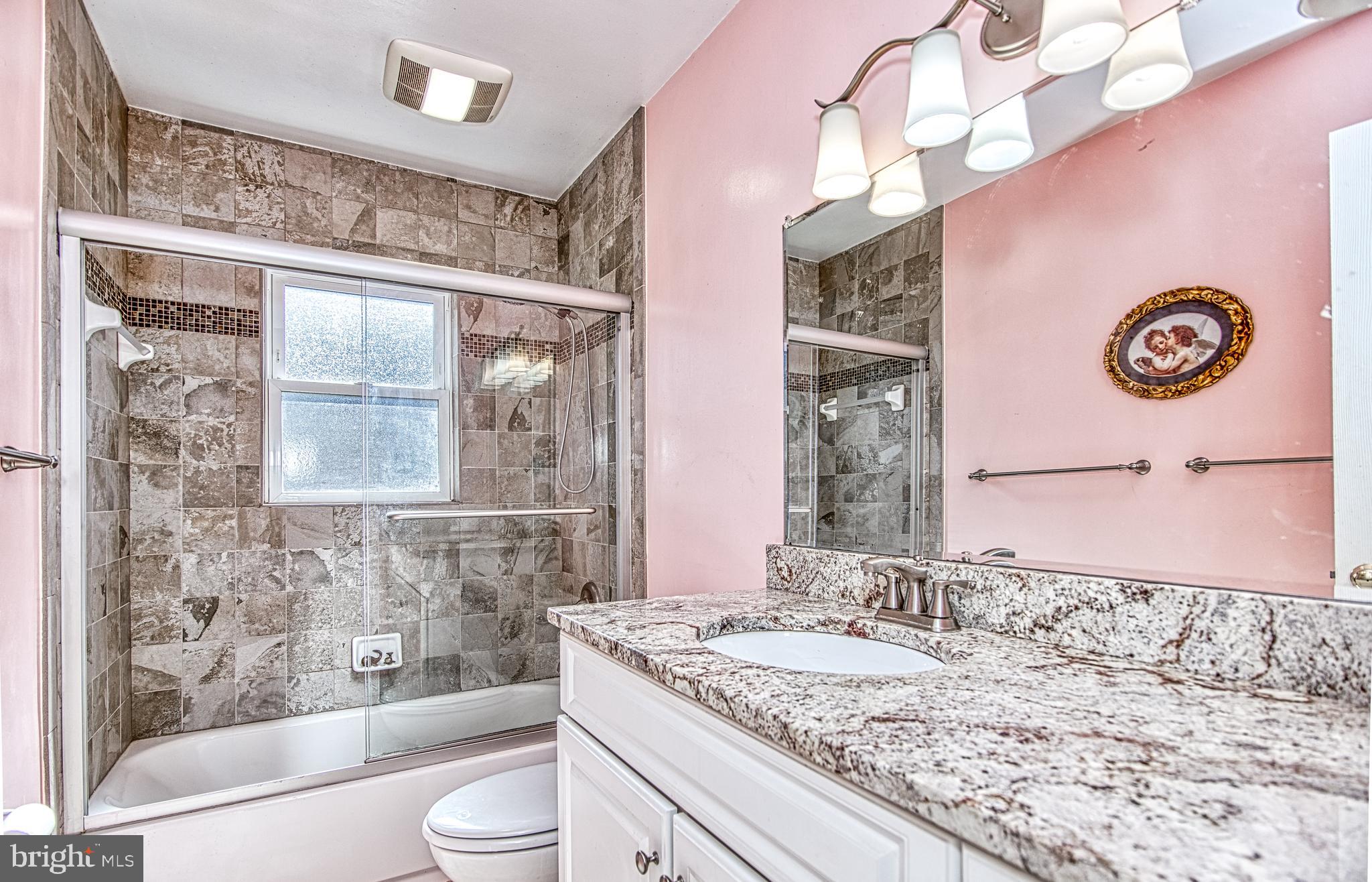 MAPLE GROVE - Residential