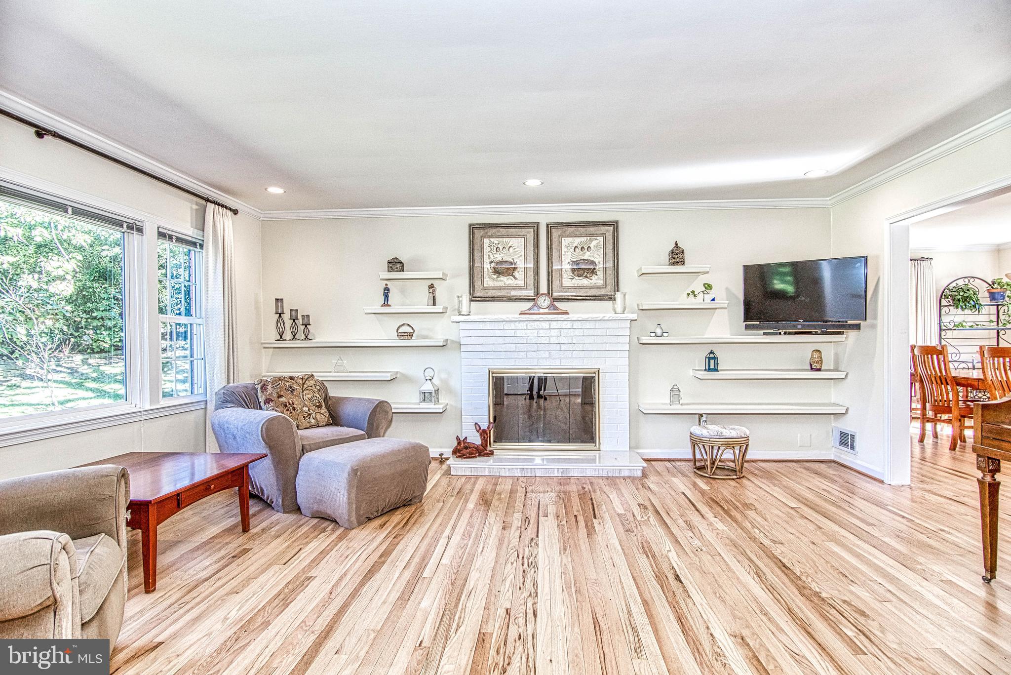 MAPLE GROVE - Residential