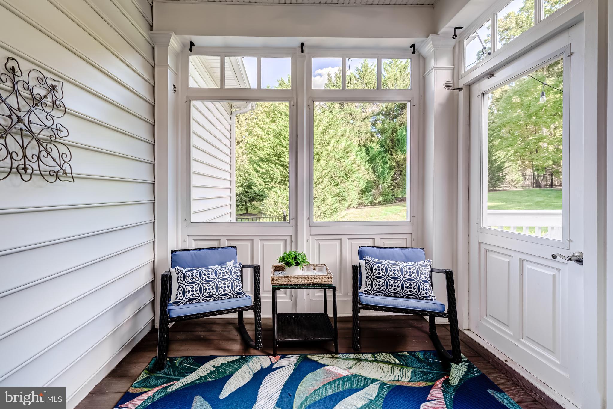 RIVER CREEK - Residential