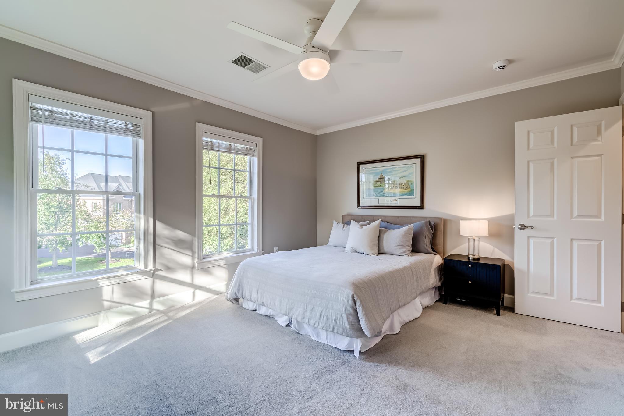 RIVER CREEK - Residential