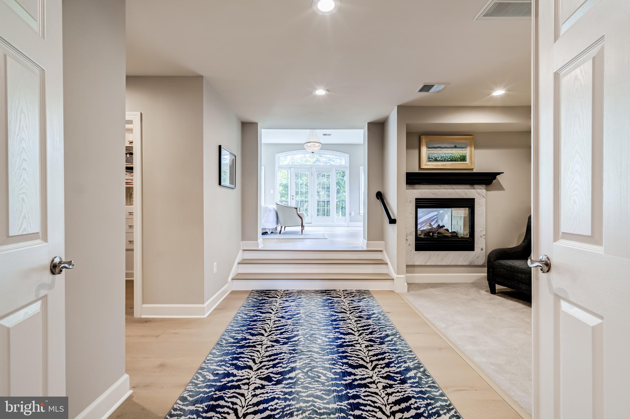 RIVER CREEK - Residential