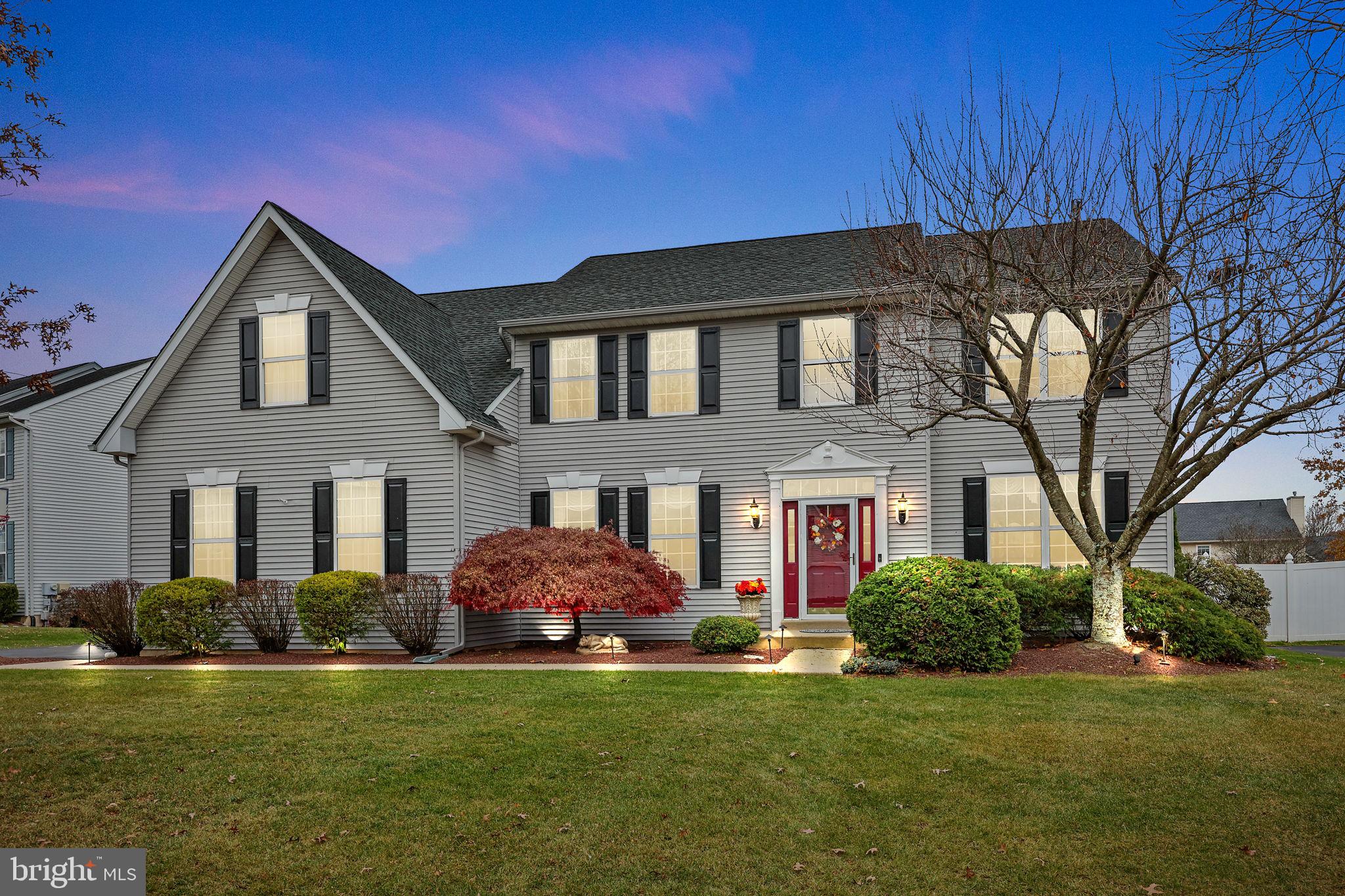 Nestled at 909 Red Coat Farm Drive, this exquisite Colonial residence stands as a testament to meticulous care and modern elegance within the coveted Highgate Estates community. The journey begins with a newer paved driveway, leading you through impeccably landscaped surroundings to a captivating Sutton Model entrance. Upon crossing the threshold, a grand two-story foyer welcomes you into an open-concept, airy floor plan, adorned with stunning hardwood floors that seamlessly flow through the formal living and spacious dining rooms, illuminated by captivating lighting. The heart of this home lies in the freshly renovated  kitchen, boasting refinished cabinets, granite countertops, a custom island, and a breakfast bar complemented by stainless steel appliances. This culinary haven harmoniously connects to the dining room and family room, the latter featuring sliders to a private backyard retreat. Here, a paver patio and a custom in-ground pool await, creating a perfect haven for relaxation and entertainment. The family room, adorned with a gas fireplace and new carpet flooring (2021), is a warm and inviting space for family gatherings. The main floor also hosts a private study, a convenient powder room, and a spacious laundry room with ample shelving and storage. Ascend the marvelous double open staircase to discover the upstairs. The primary suite beckons with a fully remodeled bath, encompassing a stall shower, soaking tub, double-bowl vanity, two walk-in closets, and a versatile bonus area suitable for a home office or seating. Three additional well-proportioned bedrooms and a remodeled full hall bath complete the upstairs retreat. The finished basement unveils an ideal spot for Sunday football games, featuring an oversized bar and seating area, while the other side offers plenty of storage space. Outside, a private paver patio overlooks the lush lot, surrounded by mature trees and a custom-fenced pool. The property also boasts practical features such as a House Generator (installed in 2019), ceiling fans in all upstairs bedrooms, a two-car garage, security system, and a nine-year-young roof. Conveniently located with easy access to schools, shopping, and major routes (309, 202, 611), this stunning colonial, situated in the heart of the Central Bucks School District, invites you to pack your bags and make it your home. Don't miss the opportunity to step into a lifestyle of comfort, luxury, and timeless appeal.