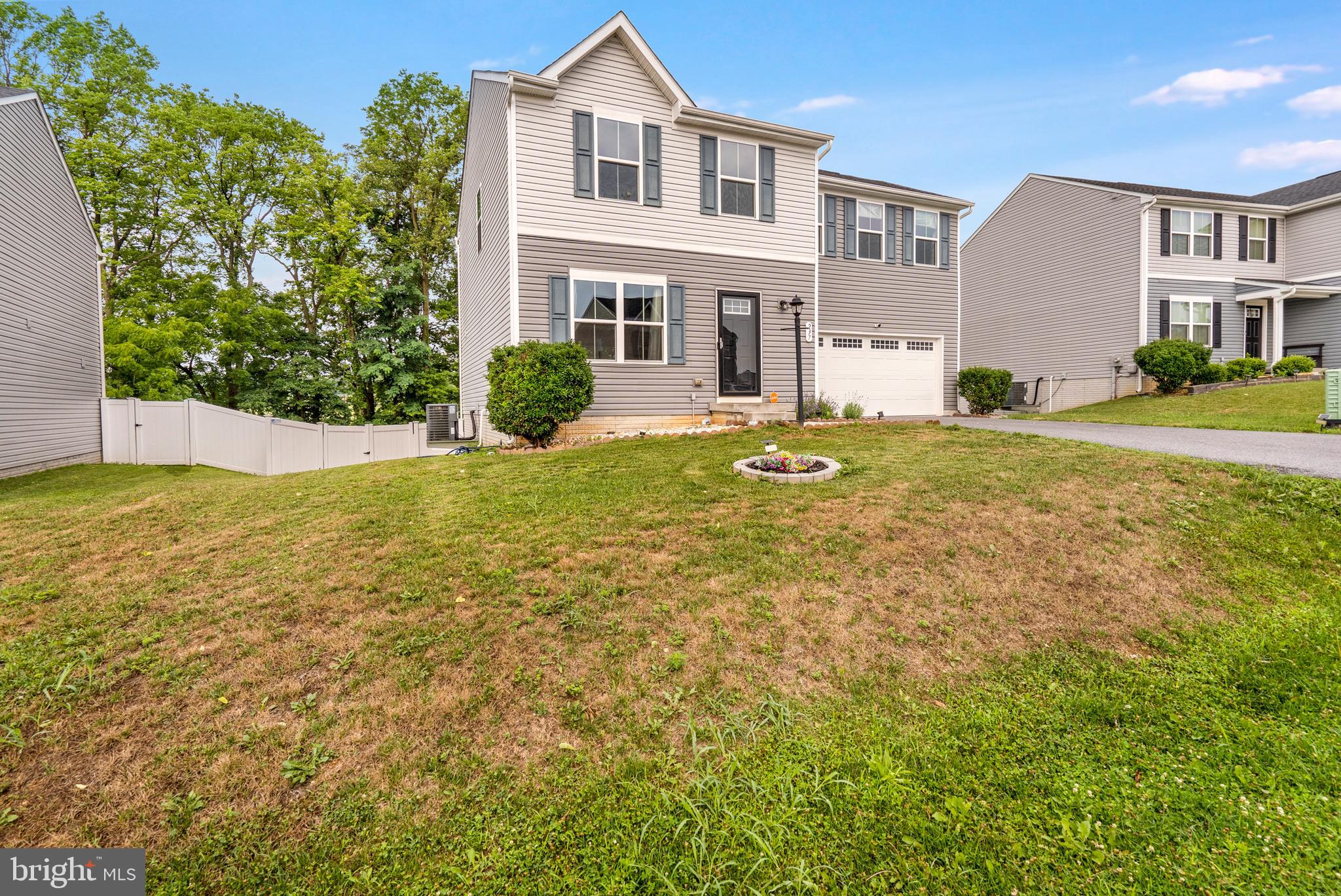 STONECREST - Residential