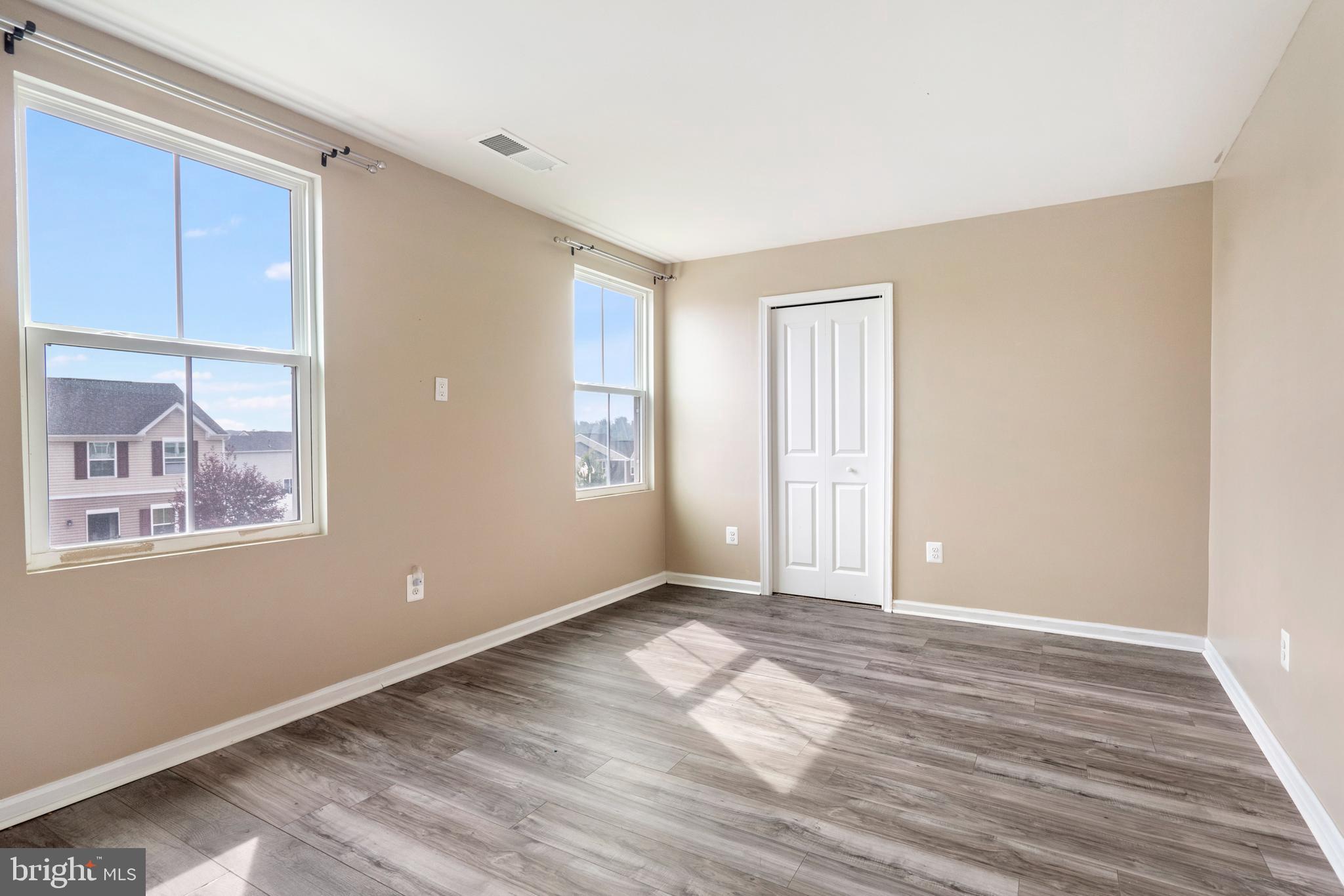 STONECREST - Residential