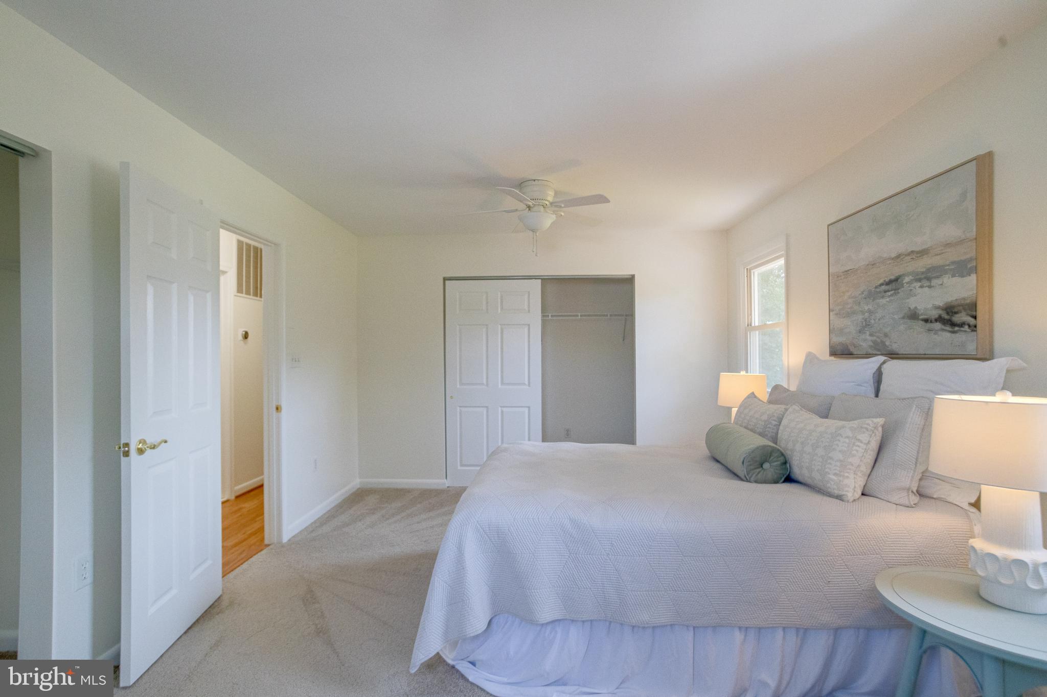 BENTONS PLEASURE - Residential